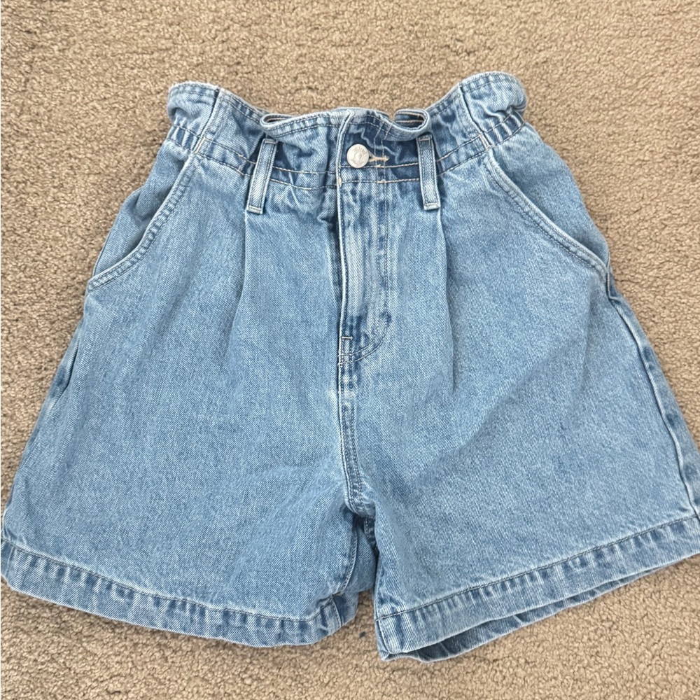Aritzia Blue Jean Shorts High-Waisted Relaxed Fit